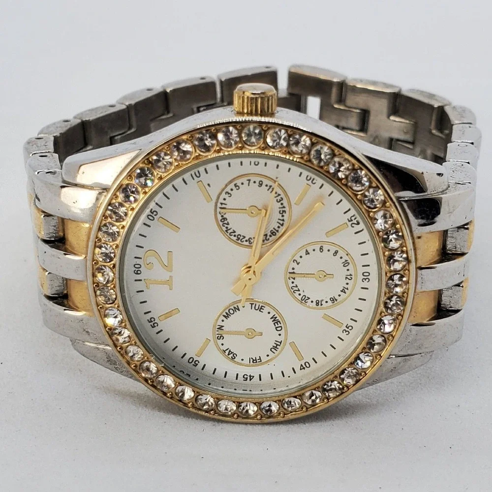Women's Watch 35MM Crystal Bezel White Dial Gold Gray Bracelet 6